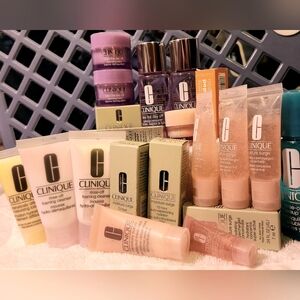 Premium Clinique Skincare- Sample Set of 18